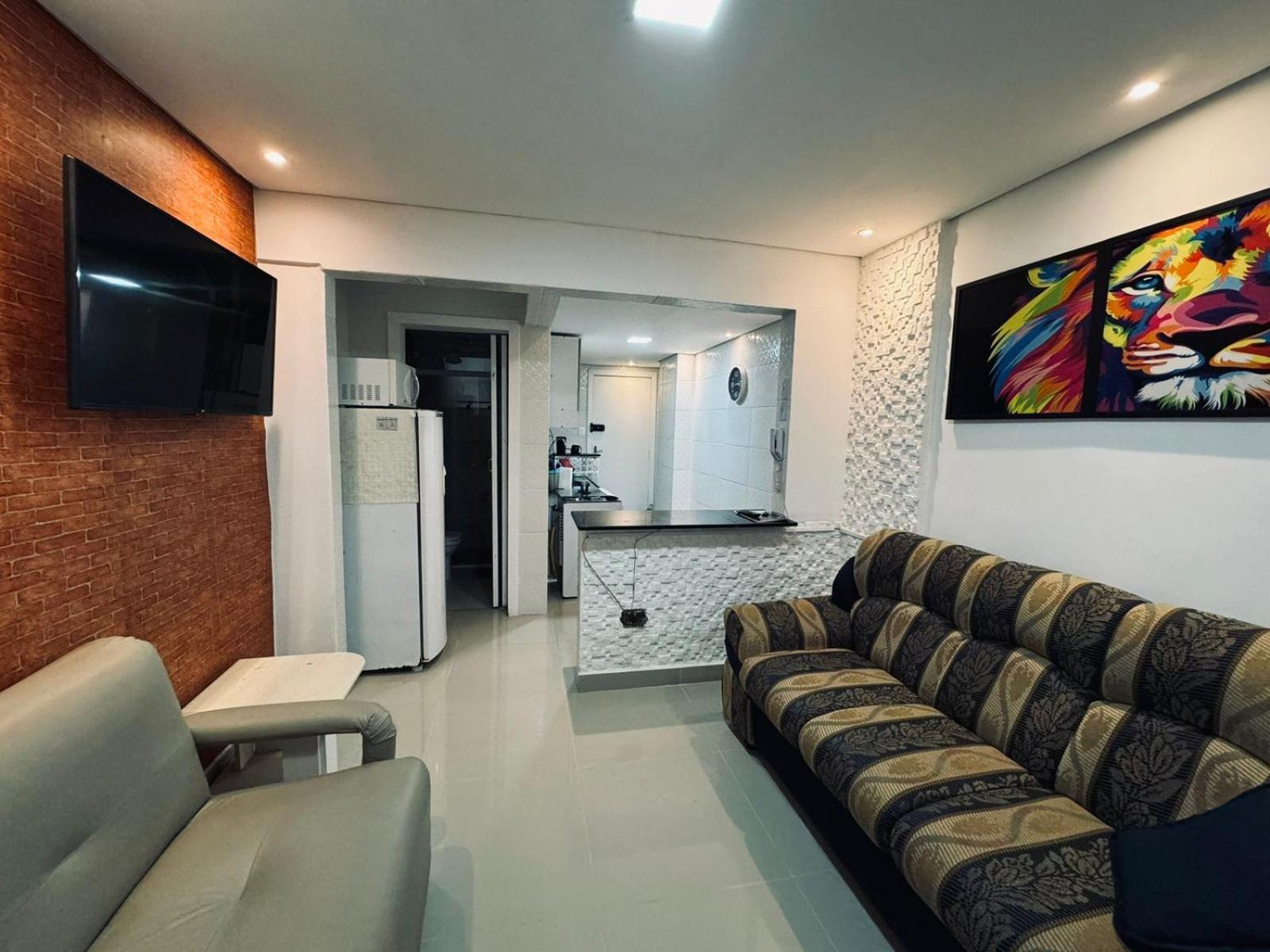 Estudio Em Predio Frente Ao Mar * Praia Grande (Santos)
